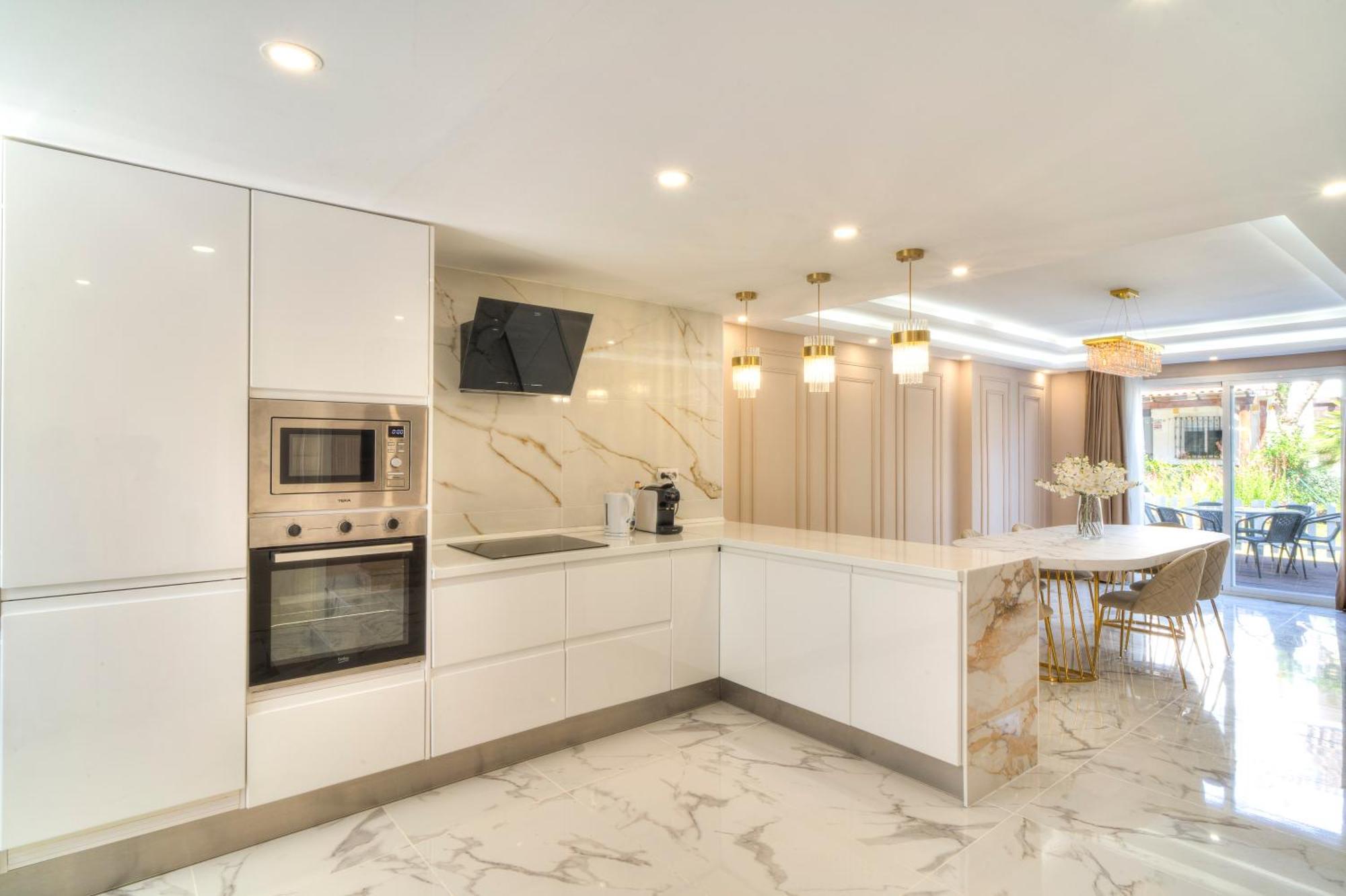 Serenity Luxury , Puerto Banus Μαρμπέλλα Εξωτερικό φωτογραφία