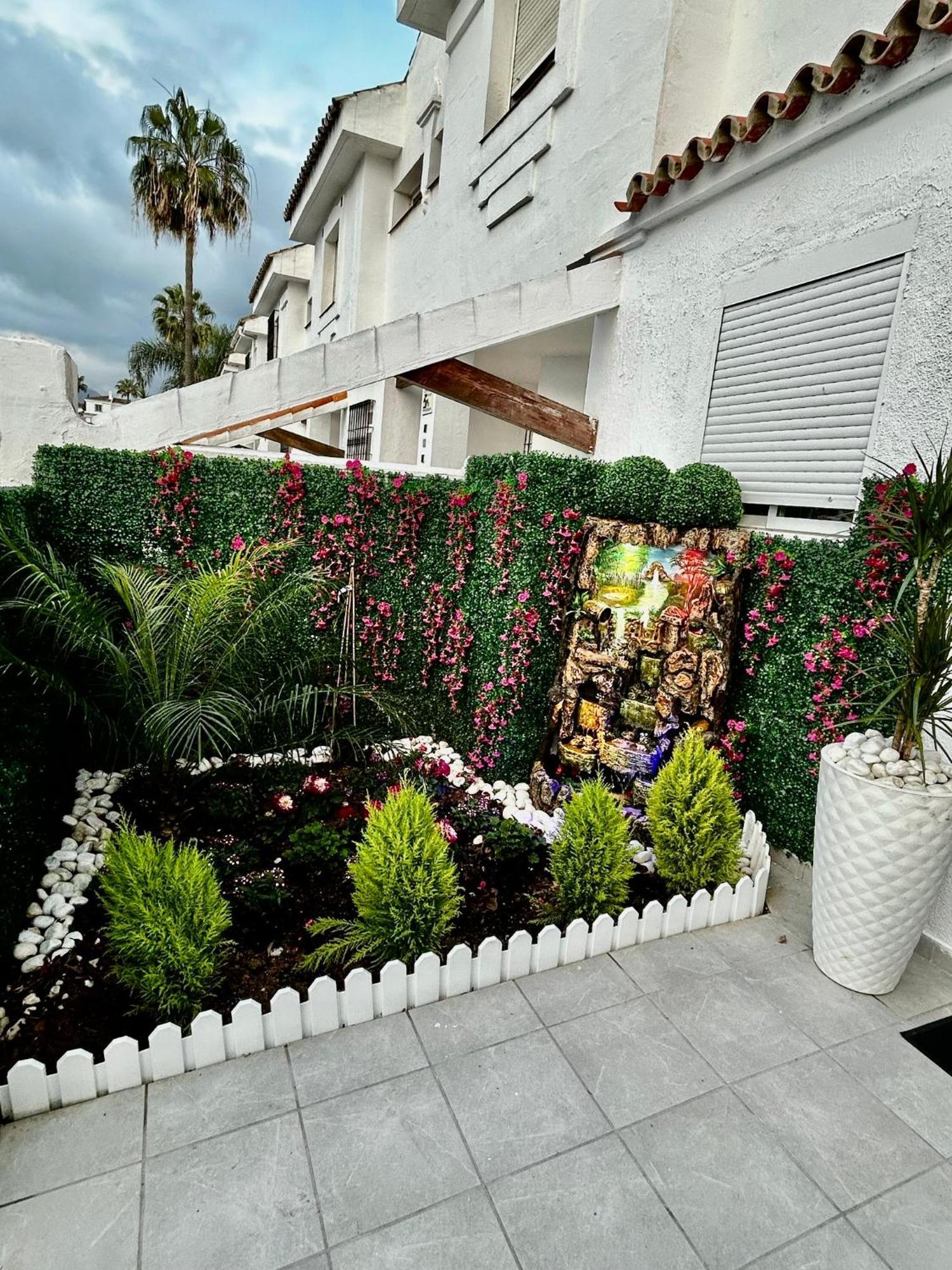 Serenity Luxury , Puerto Banus Μαρμπέλλα Εξωτερικό φωτογραφία
